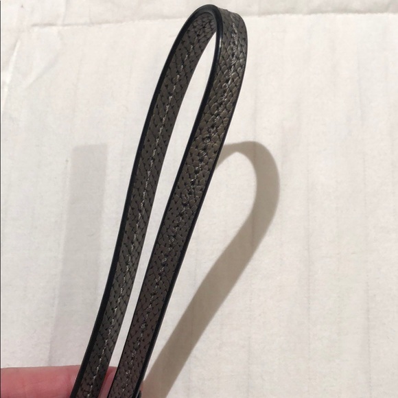 Coach wristlet - Picture 5 of 7